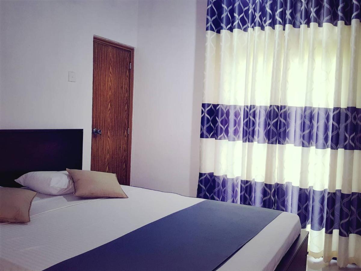 DiNi Galle Exterior foto