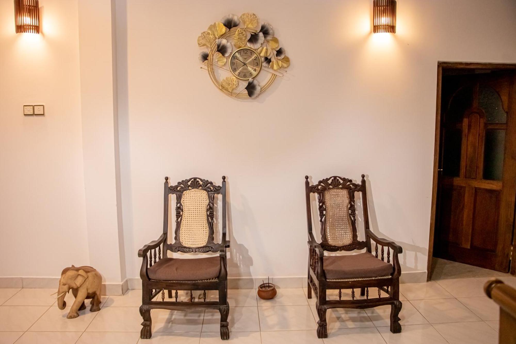 DiNi Galle Exterior foto